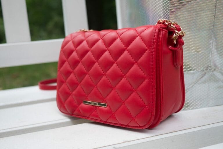 handbag-2661412_1920