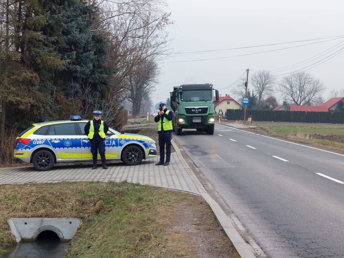 zaginięcie nastolatki poszukiwania 13-latka nastolatka Gd&oacute;w policja wieliczka niepołomice
