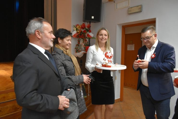pieśni patriotyczne 11 listopada święto niepodległości Gdów466007300_966035912219340_776282232161050343_n