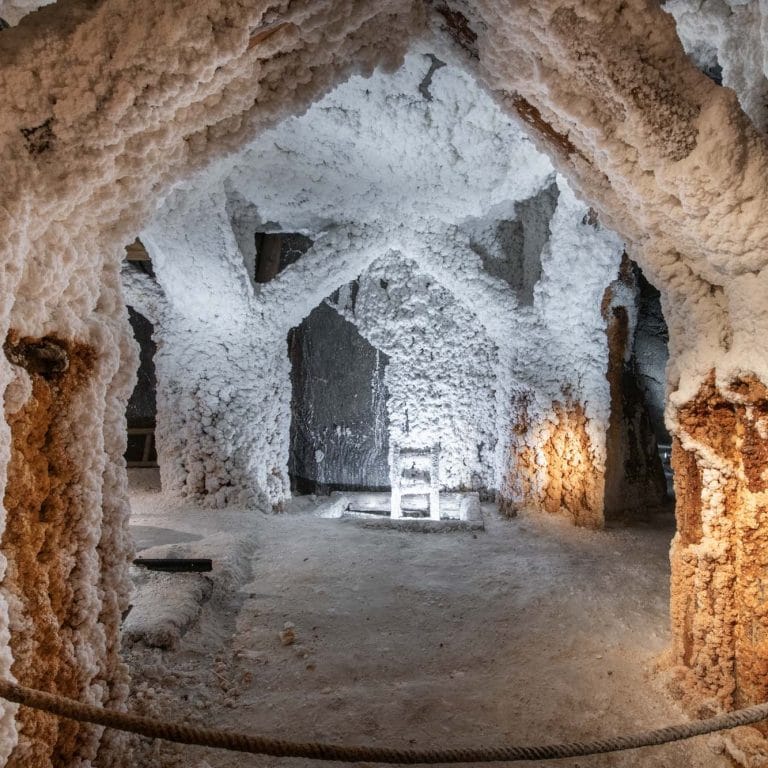 Saurau i Maria Teresa komora kopalnia soli w wieliczce wieliczka remont 470602713_891456249778231_4641369814860019934_n