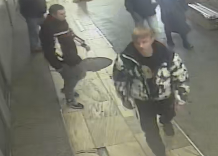 Rozpoznajesz ich? Brutalnie pobili nieletniego w przejściu podziemnym