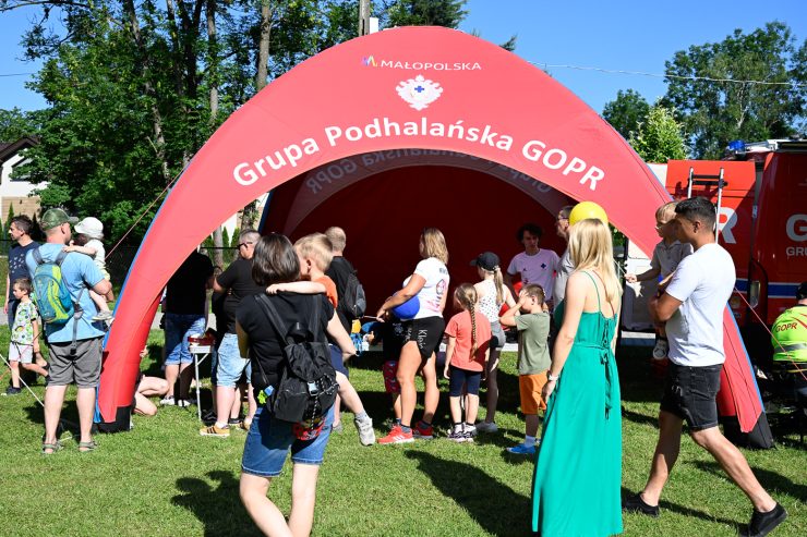Piknik rodzinny „Bezpieczne wakacje” w Gdowie