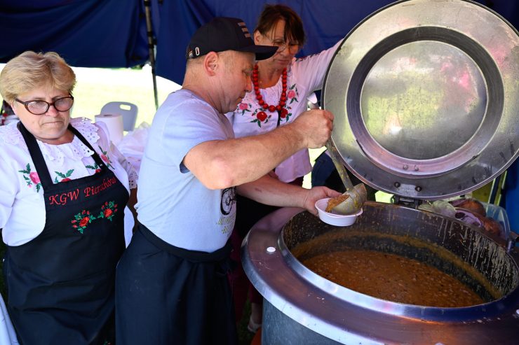 Piknik rodzinny „Bezpieczne wakacje” w Gdowie