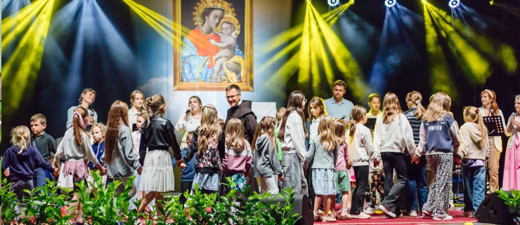 Solne Uwielbienie – wyjątkowy wieczór modlitwy i muzyki