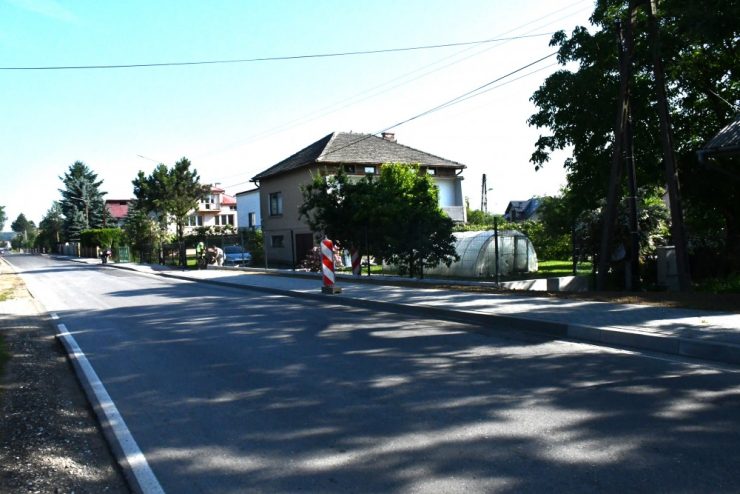 Zakończenie budowy chodników w Gdowie