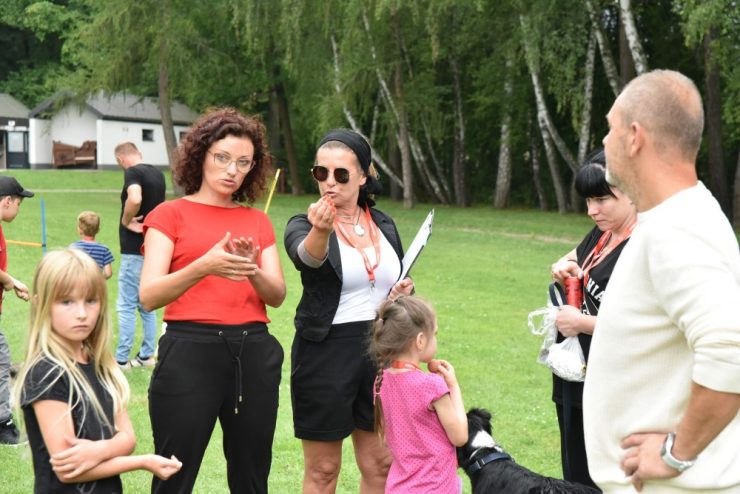 Deszczowe popołudnie z psiakiem w Gdowie