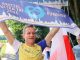 Grzegorz Smoła triumfuje w ekstremalnym triathlonie