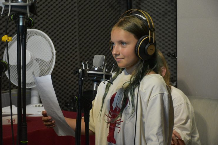 Młodzieżowy wolontariat kulturalny w studiu nagrań