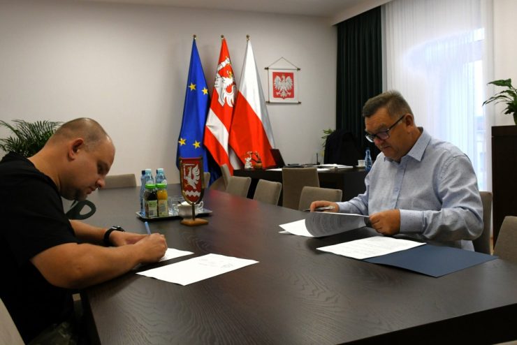 Modernizacja boiska sportowego w Zręczycach