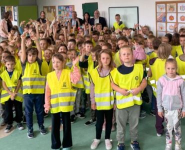 Bezpieczni w drodze do szkoły – akcja w Niepołomicach