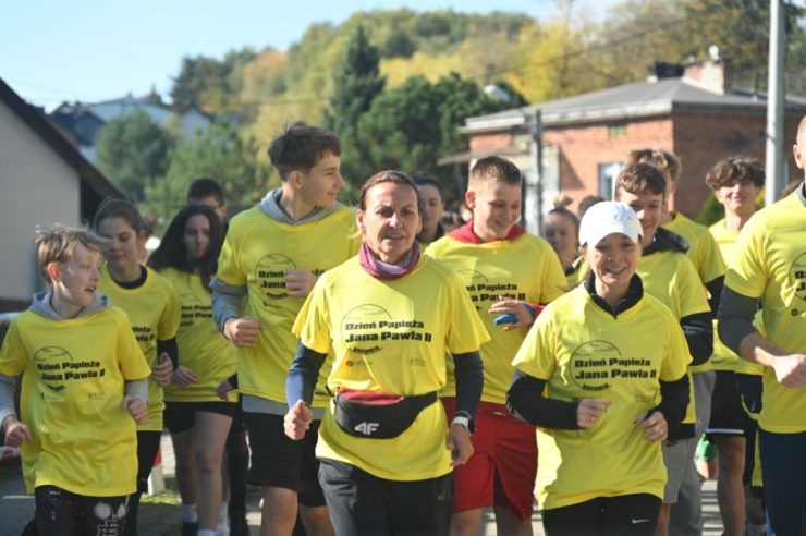 Bieg Papieski w Bochni z okazji rocznicy wyboru Jana Pawła II