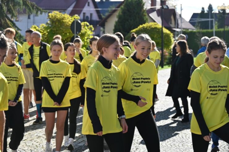 Bieg Papieski w Bochni z okazji rocznicy wyboru Jana Pawła II