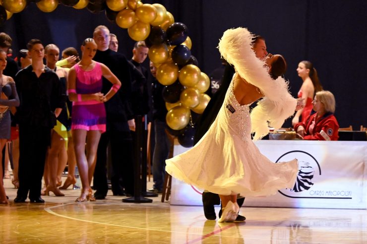 Emocje i taniec w Bochni podczas XXVIII Turnieju Tańca Towarzyskiego