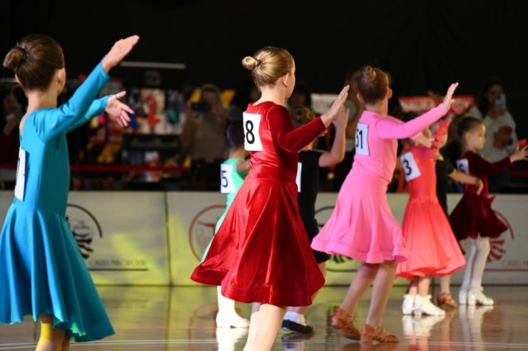 Emocje i taniec w Bochni podczas XXVIII Turnieju Tańca Towarzyskiego