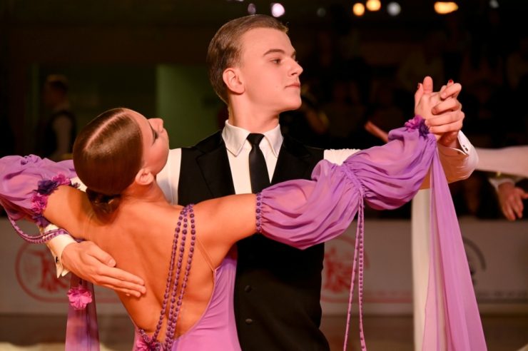 Emocje i taniec w Bochni podczas XXVIII Turnieju Tańca Towarzyskiego