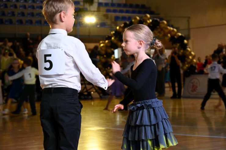 Emocje i taniec w Bochni podczas XXVIII Turnieju Tańca Towarzyskiego