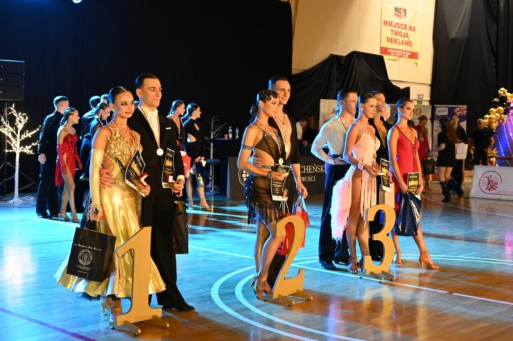 Emocje i taniec w Bochni podczas XXVIII Turnieju Tańca Towarzyskiego