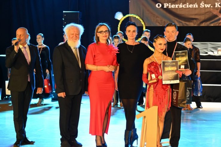 Emocje i taniec w Bochni podczas XXVIII Turnieju Tańca Towarzyskiego