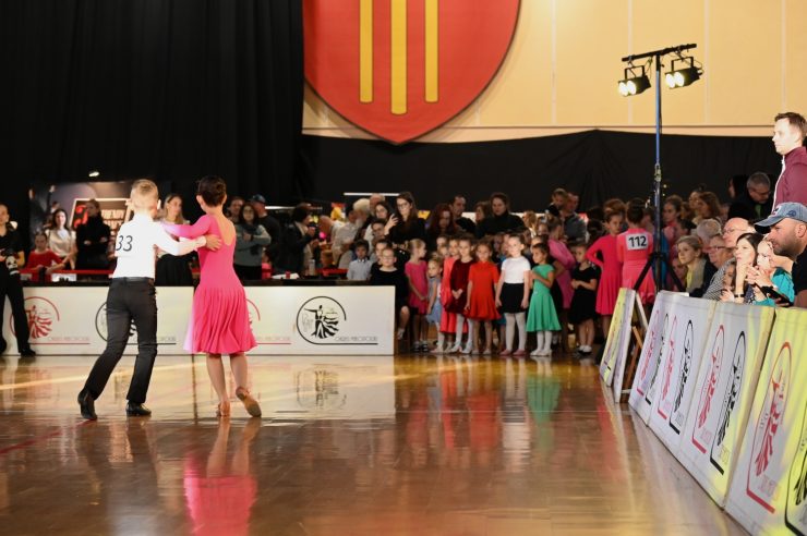 Emocje i taniec w Bochni podczas XXVIII Turnieju Tańca Towarzyskiego