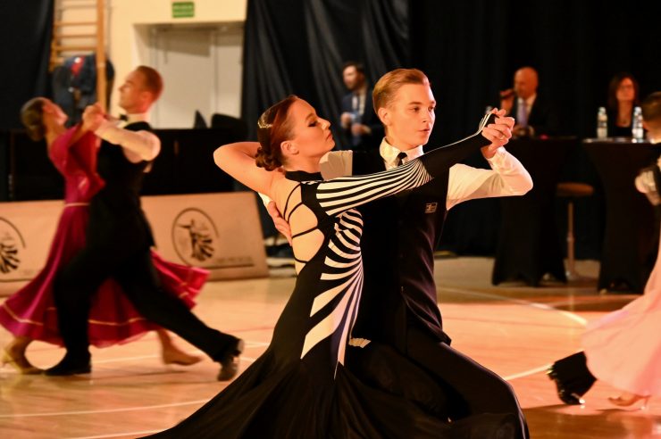 Emocje i taniec w Bochni podczas XXVIII Turnieju Tańca Towarzyskiego