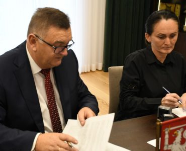 Remont szatni przy boisku ORLIK w Gdowie