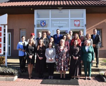 Uroczystość z okazji Dnia Edukacji Narodowej w Biskupicach