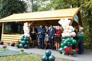 Zielony kampus w Pierzchowie z okazji Dnia Edukacji Narodowej