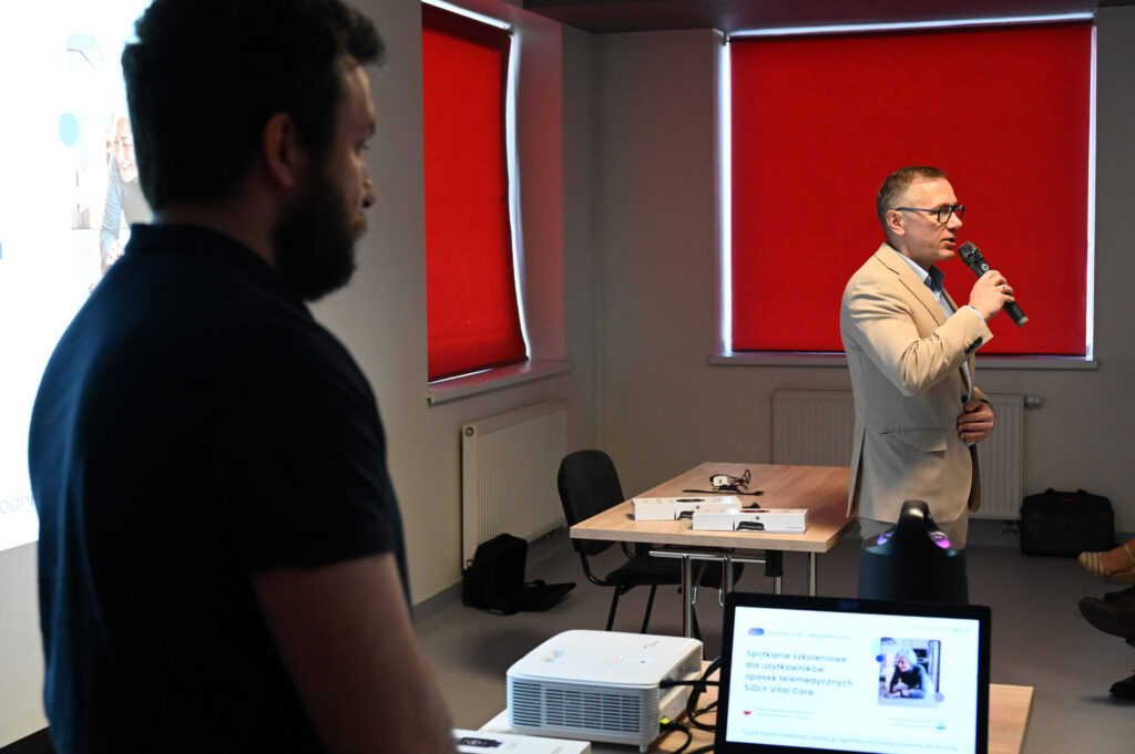 Nowy program teleopieki w Bochni dla senior&oacute;w