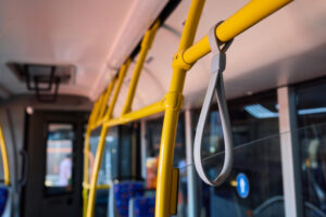 Nowe autobusy pojadą m.in. do Wieliczki i Dobczyc. Koleje Małopolskie wzbogaciły flotę