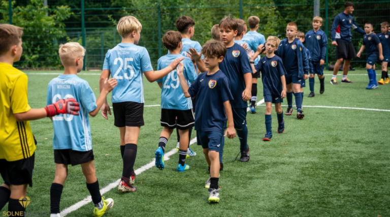 Młodzi piłkarze rywalizowali w ramach programu „Aktywny Orlik”
