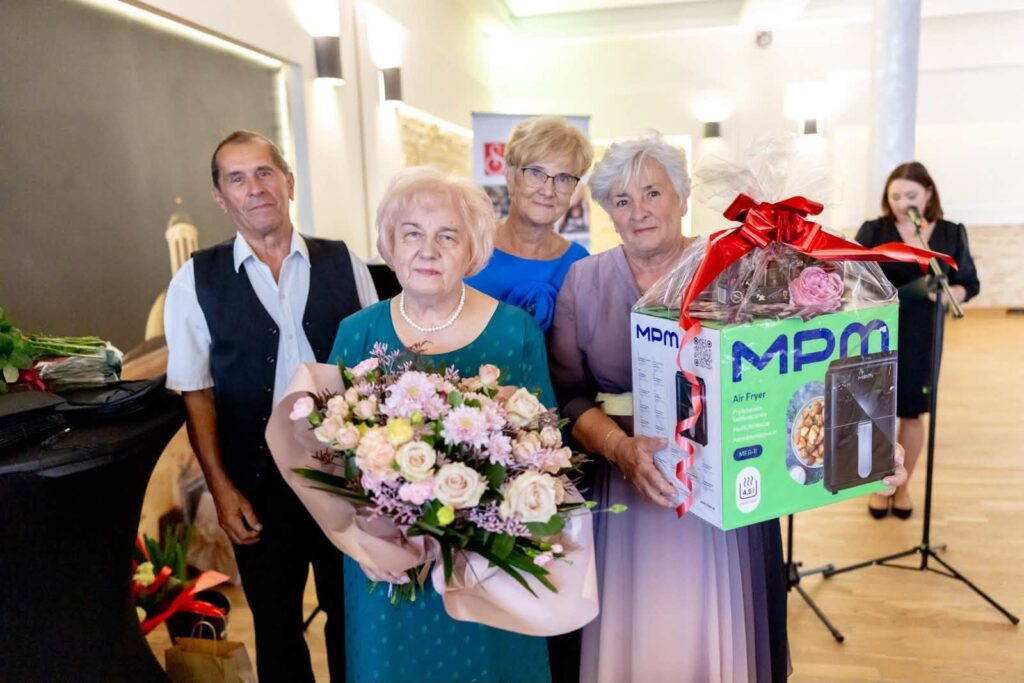 jubileusz-15-lecie-uniwersytetu-trzeciego-wieku-kłaj-uroczystość-wydarzenie-powiat-wielicki23