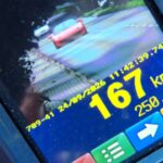 Kontrola prędkości w Kłaju. Kierowca Ferrari jechał 167 km/h w terenie zabudowanym!