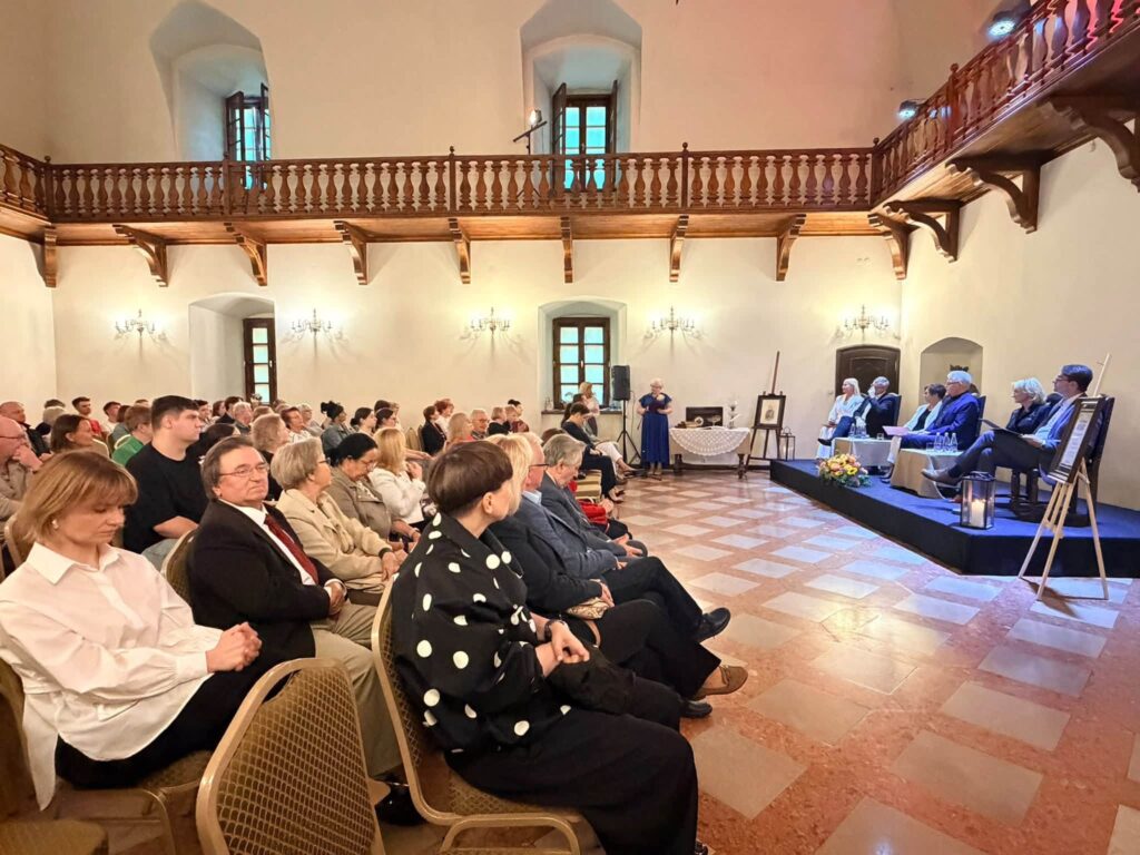 narodowe-czytanie-w-niepołomicach-adam-mickiewicz-dziady3