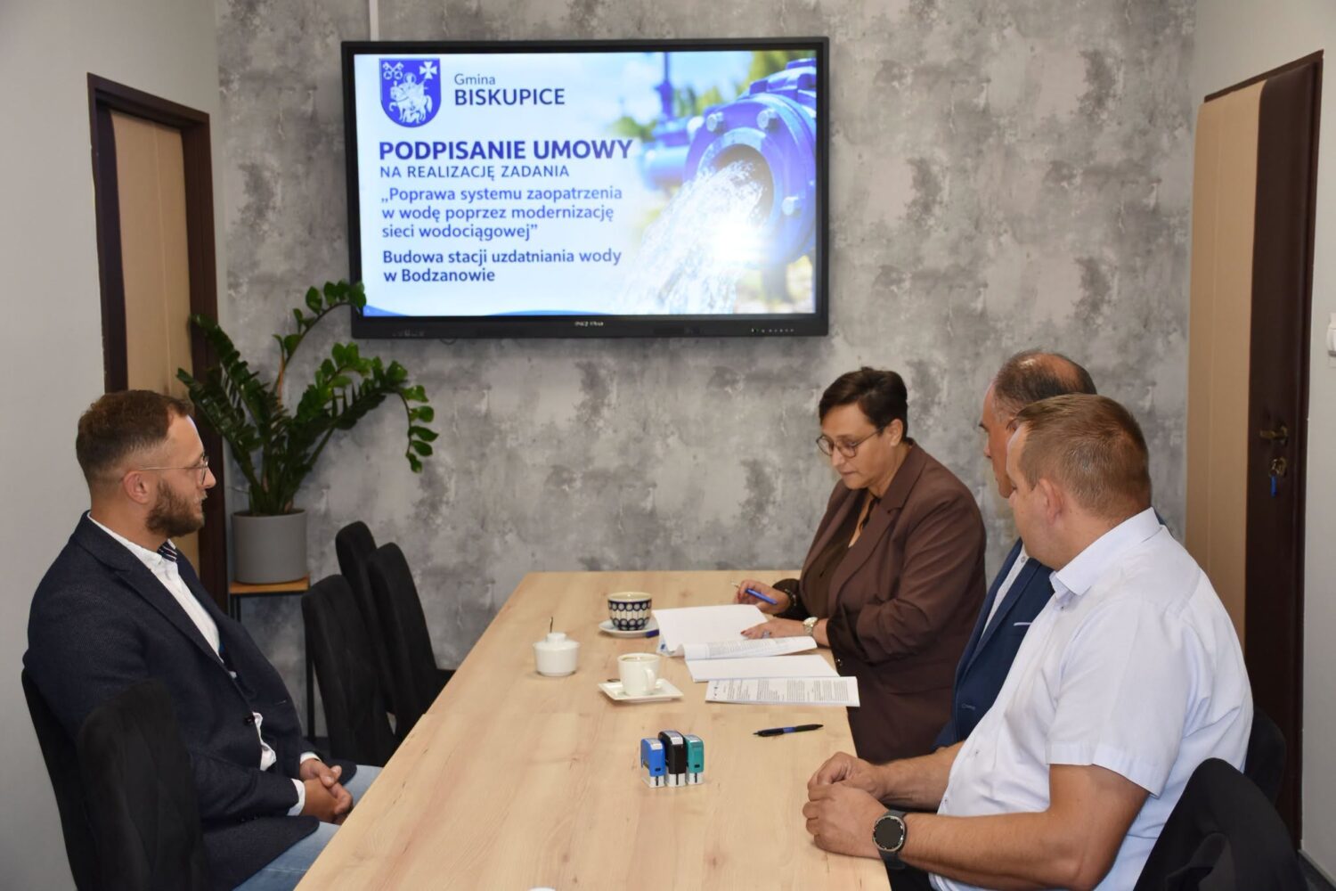 Stacja uzdatniania wody powstanie w Bodzanowie. Podpisano umowę za ponad 10 mln zł