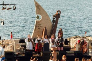 Wieliczka gościem festiwalu w Hiszpanii. Polski folklor i historia „białego złota” na wybrzeżu Costa Brava