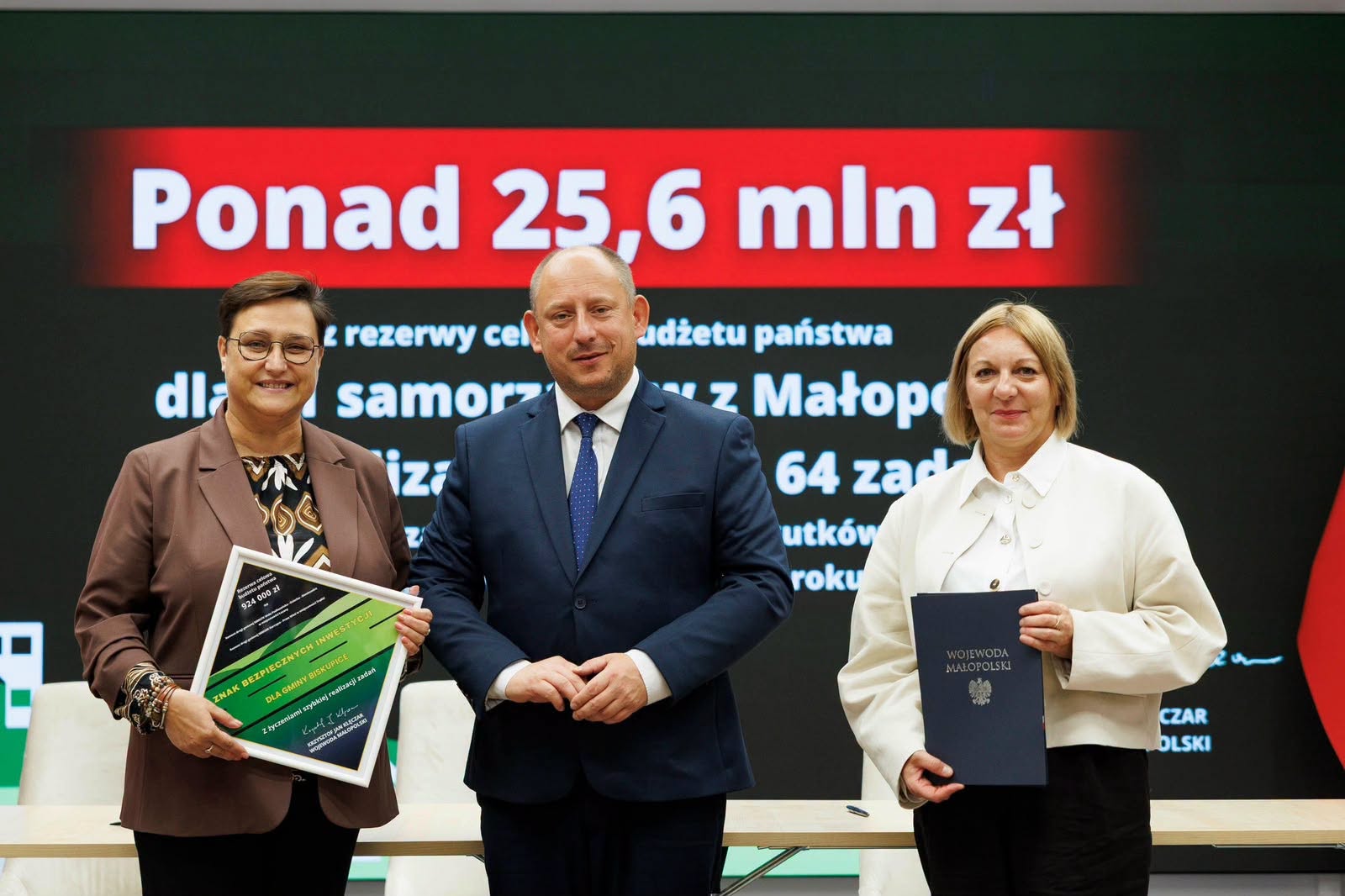 Gmina Biskupice z dotacją na drogi. 924 tys. zł na remonty w Łazanach i Trąbkach