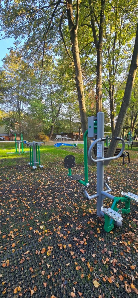 Nowa siłownia plenerowa w Zag&oacute;rzanach