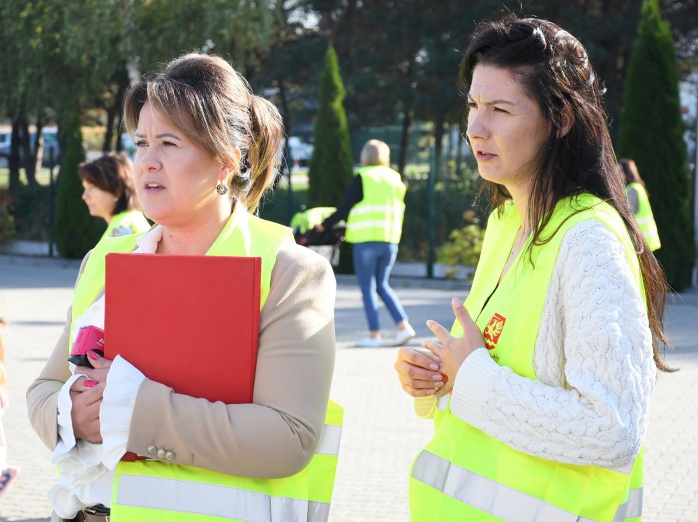 Pr&oacute;bne ewakuacje w plac&oacute;wkach oświatowych w Gdowie