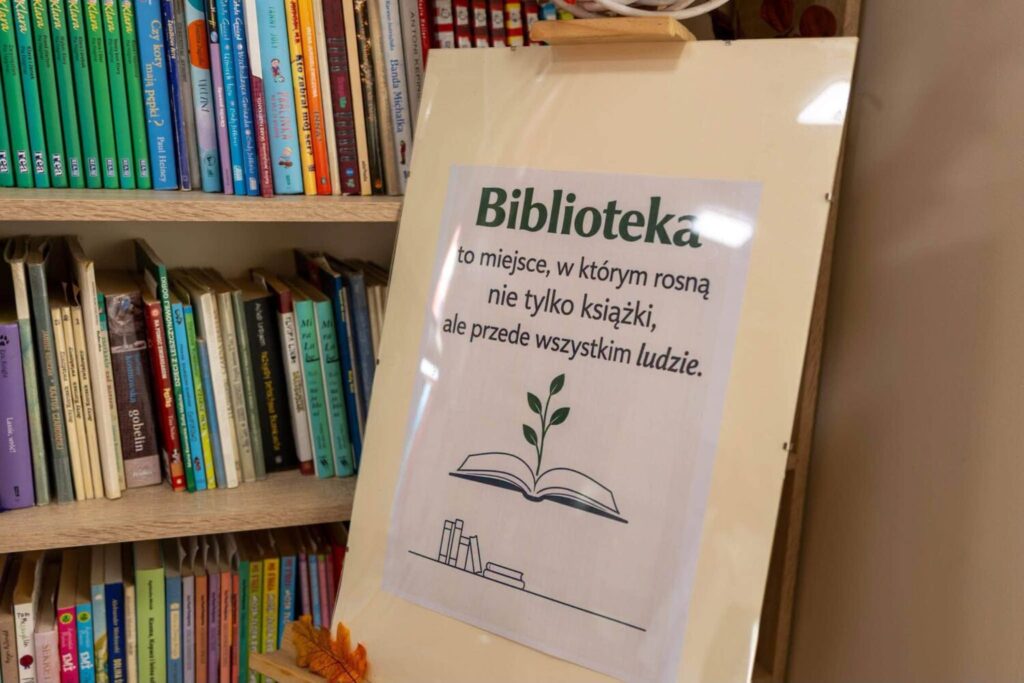 Szkolna biblioteka w Raciborsku w nowej odsłonie. Uroczyste otwarcie za nami