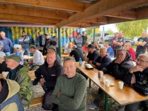 Wędkarska rywalizacja i zarybianie zbiornika. Za nami Wielickie Święto Ryby