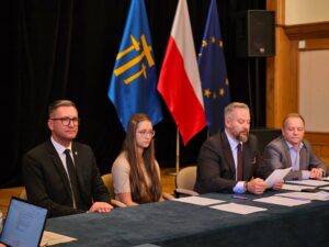 Nowe prezydium i sześcioro nowych radnych. Zmiany w Młodzieżowej Radzie Miejskiej w Wieliczce